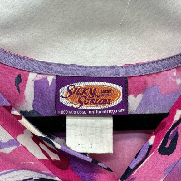 Comfy Cottons Scrub Top Womens Size M Abstract Print Medical Uniform Purple - Picture 7 of 11